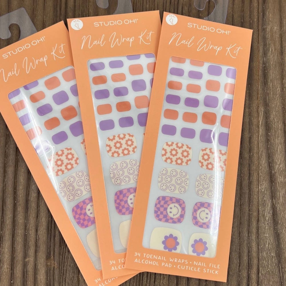 Studio Oh! Groovy Days Toenail Wrap Kit Retro Smiley Floral‎ Checkered LOT of 3